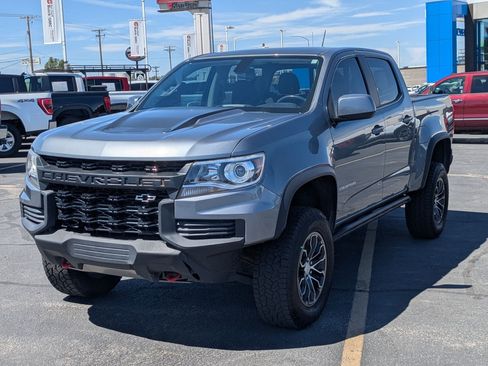 Used 2022 Chevrolet Colorado ZR2 AWD/4WD image 8