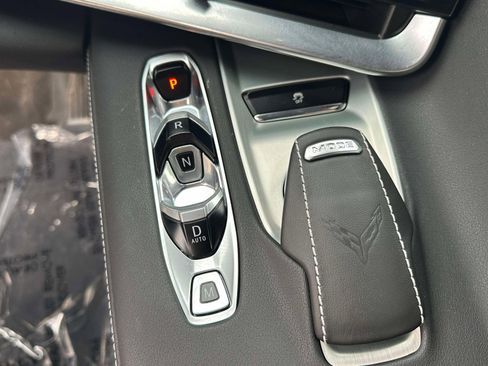 Used 2025 Chevrolet Corvette Z06 image 25