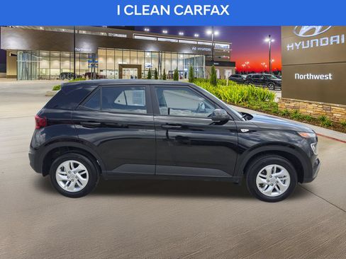 Certified 2026 Hyundai Venue SE FWD image 6