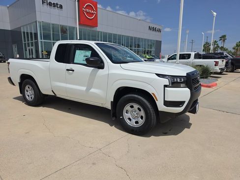 New 2026 Nissan Frontier S w/ Tow Package RWD image 8