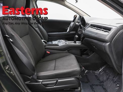 Used 2016 Honda HR-V LX image 22