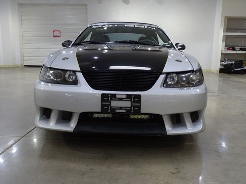 Used 2001 Ford Mustang GT RWD image 24