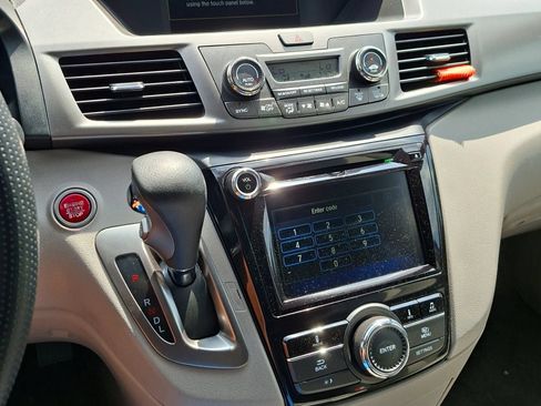 Used 2016 Honda Odyssey EX image 15