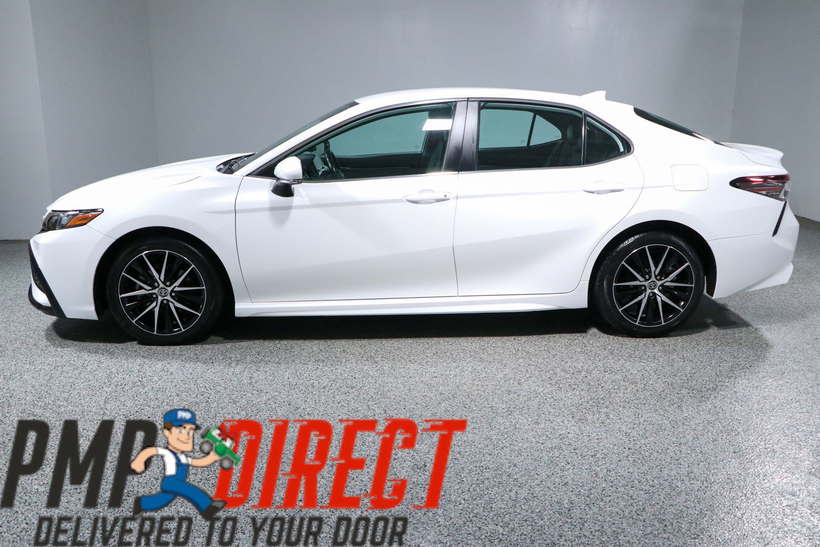 Used 2023 Toyota Camry SE FWD image 10