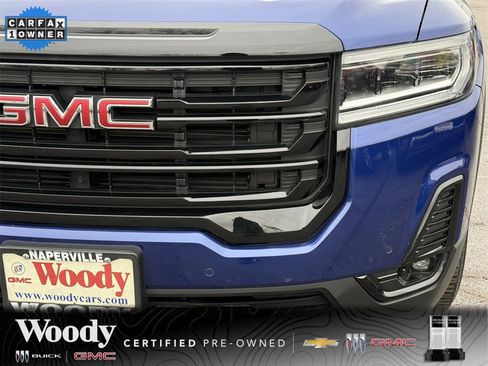 Certified 2023 GMC Acadia SLT w/ Elevation Edition image 10