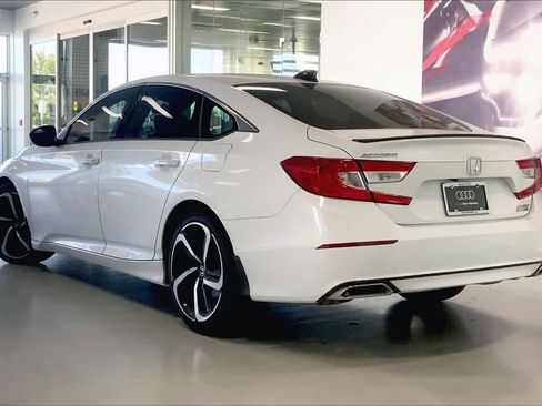 Used 2021 Honda Accord Sport Special Edition image 4