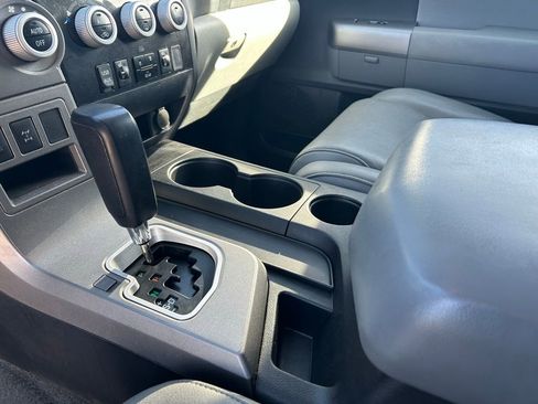 Used 2016 Toyota Sequoia SR5 image 25