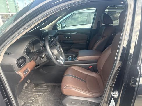 Used 2024 Honda Pilot Elite image 6