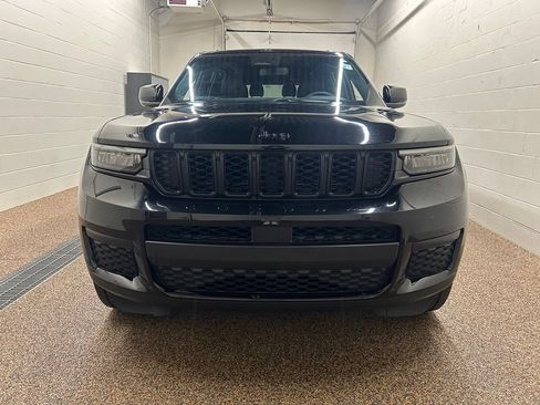 Used 2023 Jeep Grand Cherokee L Laredo AWD/4WD image 6