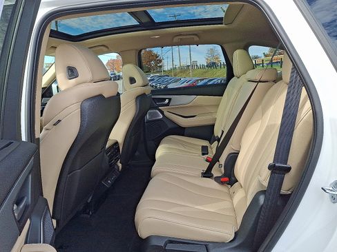 Used 2026 Acura MDX SH-AWD w/ Technology Package image 7