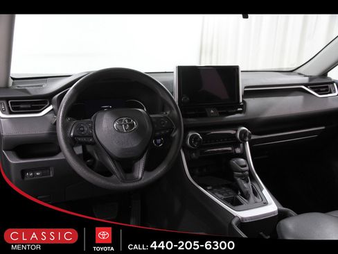 Certified 2024 Toyota RAV4 XLE AWD/4WD image 6