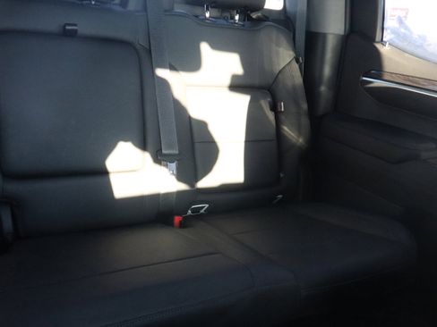 Used 2022 Chevrolet Silverado 1500 LTZ w/ LTZ Convenience Package II image 12