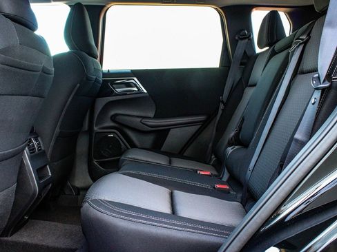 New 2025 Mitsubishi Outlander ES image 34