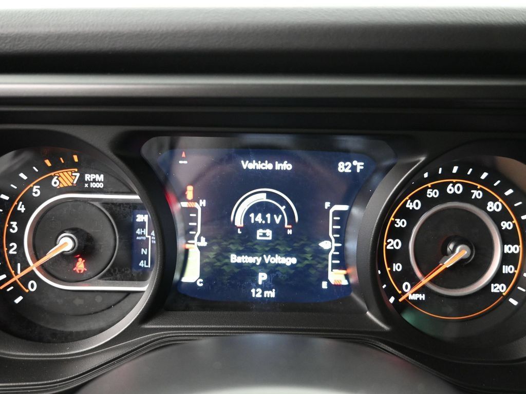 New 2025 Jeep Wrangler Unlimited Rubicon AWD/4WD image 14