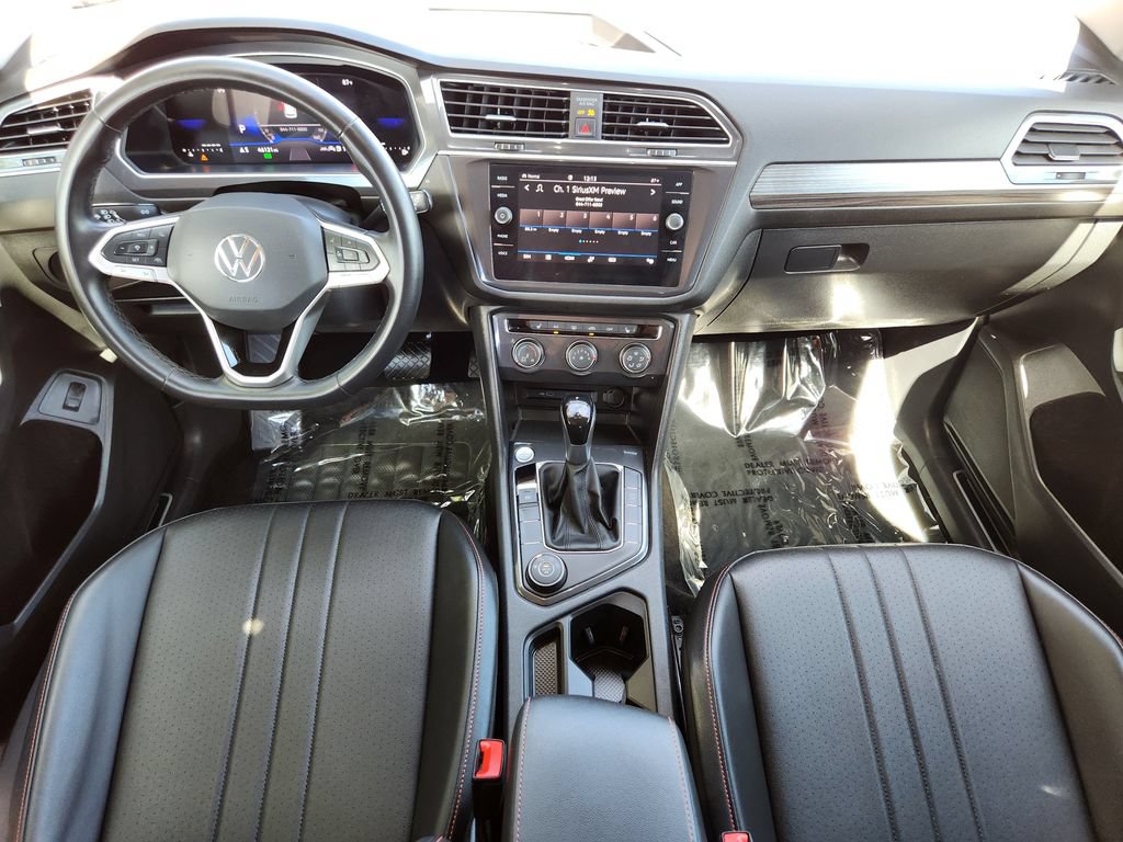 Used 2024 Volkswagen Tiguan Wolfsburg Edition AWD/4WD image 16