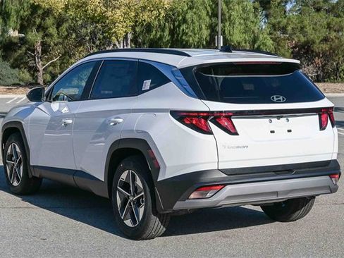 New 2026 Hyundai Tucson SEL image 8