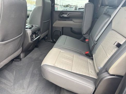 Used 2025 Chevrolet Silverado 2500 ZR2 w/ ZR2 Bison Edition AWD/4WD image 15