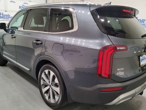 Used 2020 Kia Telluride EX w/ EX Premium Package AWD/4WD image 4