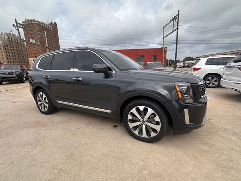 Used 2020 Kia Telluride S AWD/4WD image 9