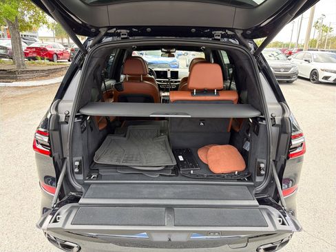 Used 2023 BMW X7 M60i w/ Executive Package image 30