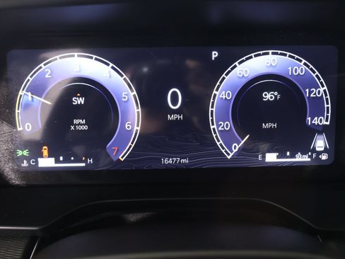 Used 2025 Jeep Grand Cherokee L Altitude AWD/4WD image 4