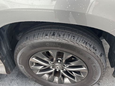 Used 2023 Lexus GX 460 Premium w/ Premium Plus Package AWD/4WD image 13
