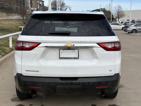 Used 2020 Chevrolet Traverse LT image 5