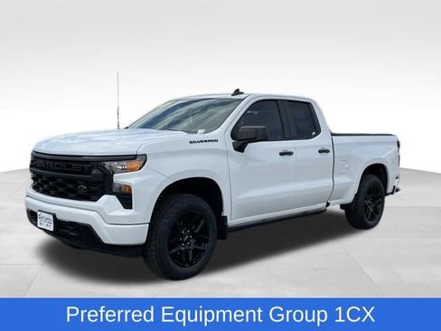 Used 2023 Chevrolet Silverado 1500 Custom w/ LPO, Dark Essentials Package AWD/4WD image 1