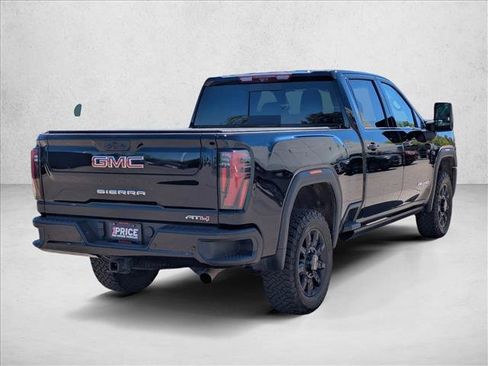 Used 2024 GMC Sierra 2500 AT4 w/ AT4 Premium Plus Package image 5