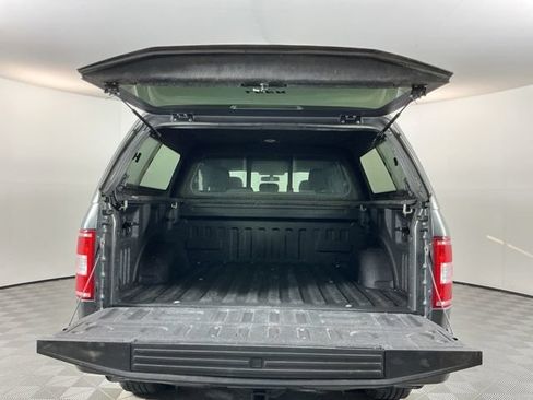 Used 2018 Ford F150 XLT w/ Equipment Group 302A Luxury AWD/4WD image 7