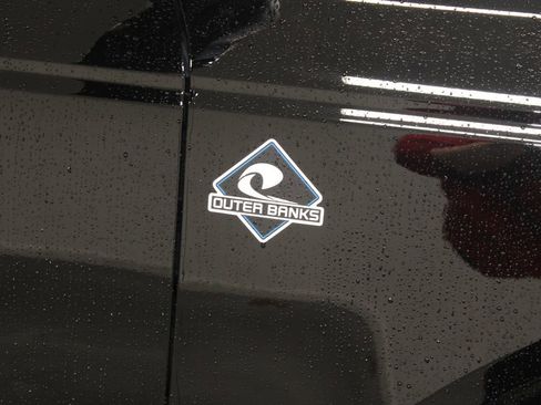 New 2025 Ford Bronco Outer Banks image 12