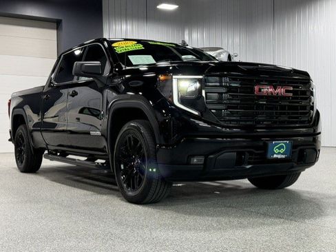Certified 2025 GMC Sierra 1500 Elevation w/ Max Trailering Package AWD/4WD image 6