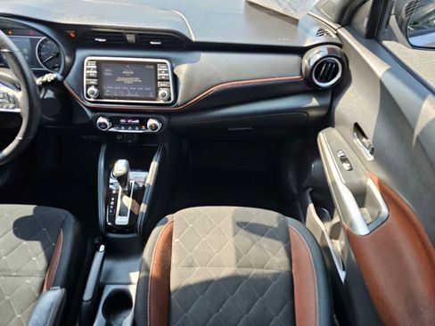 Used 2020 Nissan Kicks SR image 14