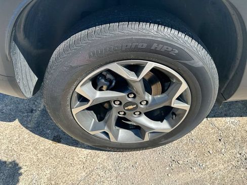 Used 2024 Chevrolet Trax LT w/ Driver Confidence Package FWD image 47