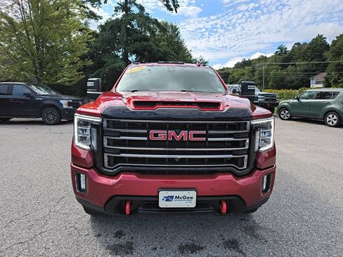 Used 2022 GMC Sierra 2500 AT4 w/ AT4 Premium Plus Package AWD/4WD image 8