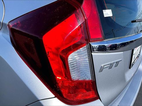 Used 2017 Honda Fit EX-L image 29