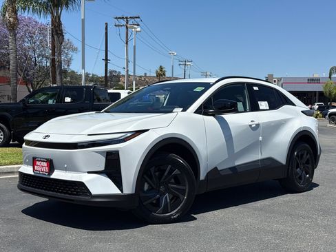 New 2026 Toyota C-HR AWD/4WD image 2