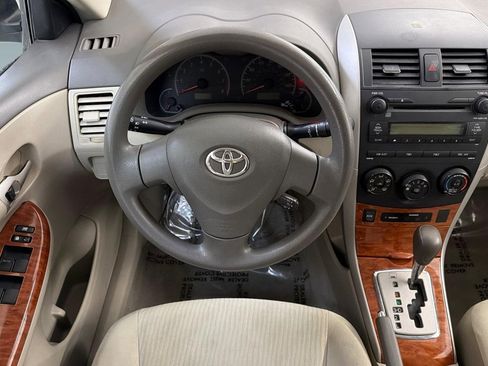 Used 2009 Toyota Corolla XLE FWD image 26