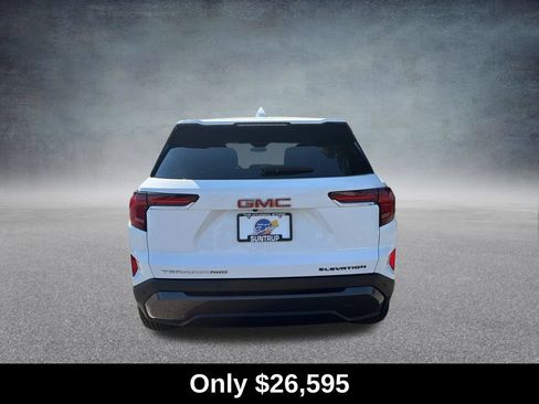 Used 2025 GMC Terrain Elevation AWD/4WD image 4