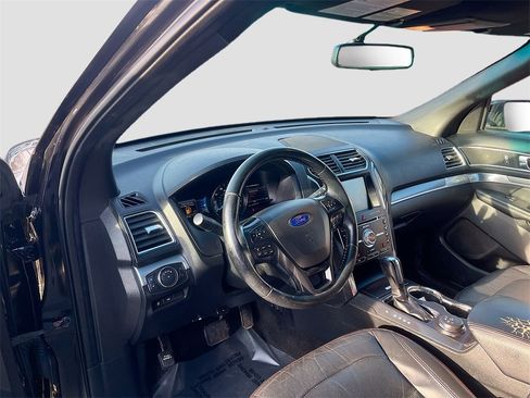 Used 2016 Ford Explorer Sport image 9