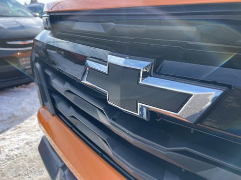 Used 2025 Chevrolet Colorado Z71 w/ Z71 Convenience Package 2 image 29