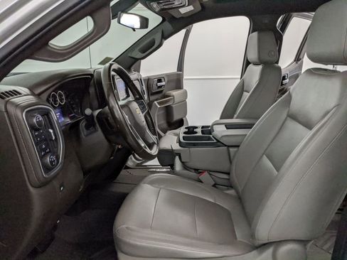 Used 2020 Chevrolet Silverado 1500 LT w/ All-Star Edition image 16