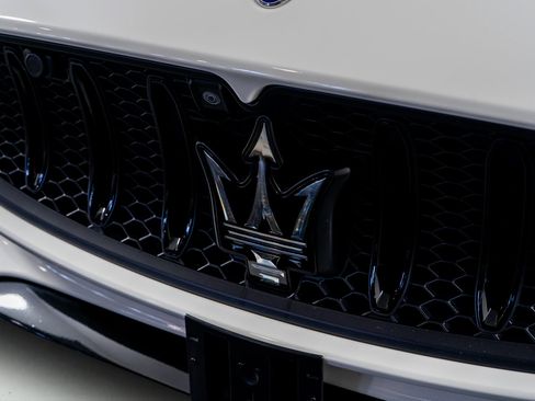 Used 2024 Maserati GranTurismo Folgore image 26