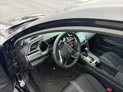 Used 2019 Honda Civic EX image 11