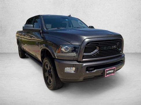 Used 2018 RAM 3500 Laramie w/ Sport Appearance Group AWD/4WD image 3
