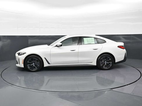 New 2026 BMW i4 eDrive40 w/ Premium Package RWD image 8