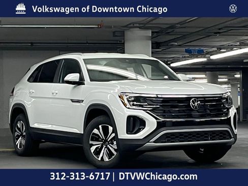 New 2026 Volkswagen Atlas SE image 2