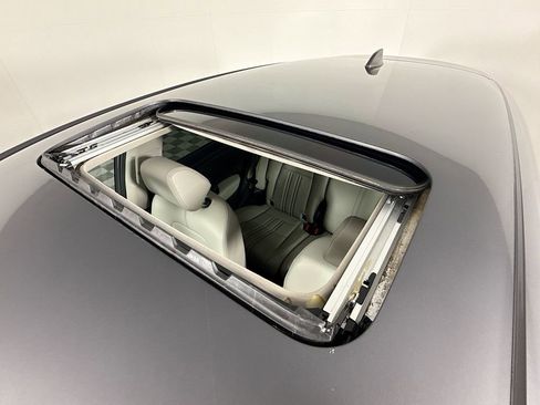 Certified 2023 Honda HR-V EX-L image 18