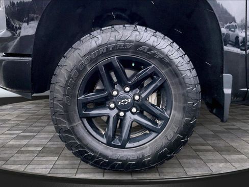 Used 2025 Chevrolet Silverado 1500 Custom Trail Boss image 10