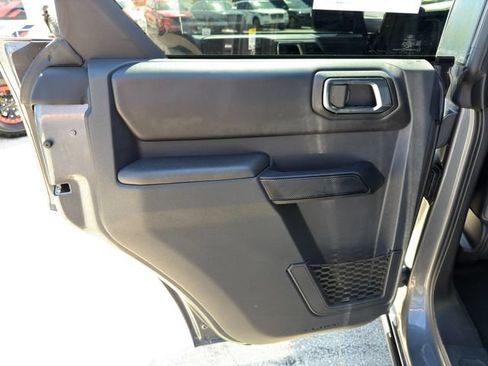 Used 2025 Ford Bronco Badlands AWD/4WD image 19